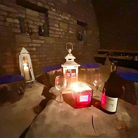 Pri X Bionic Sphere Samorin S Vinnou Pivnicou Sárosfán